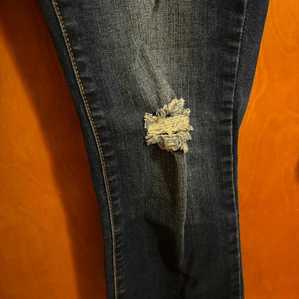 dollhouse distressed cropped Farrah‎ jeans size 3 - Picture 7 of 16